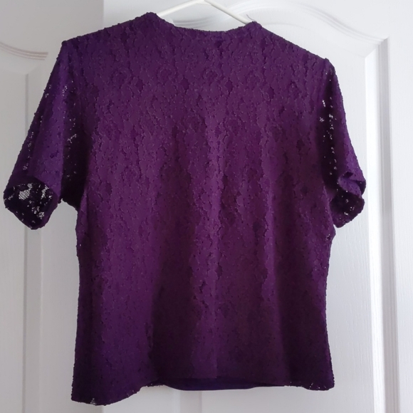 4/$15 women short sleeves top - Picture 4 of 8